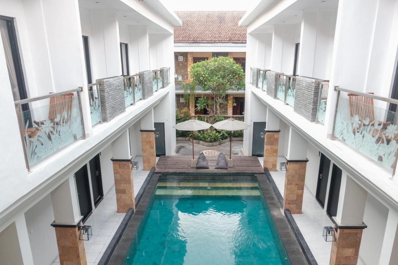 Guyana Hotel กูตา ภายนอก รูปภาพ